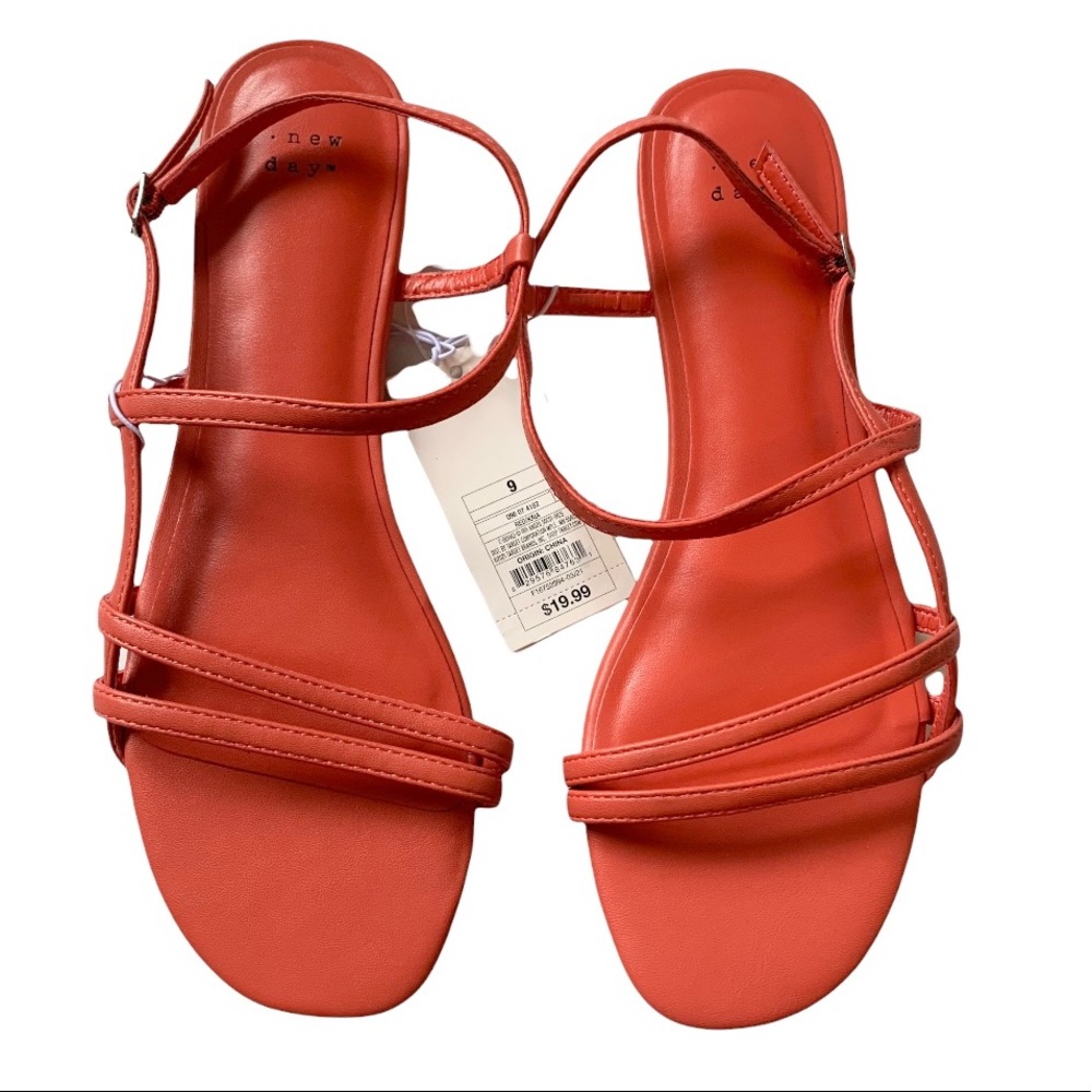 A New Day Dark Coral Strappy Flat Sandals Size 9M NWT